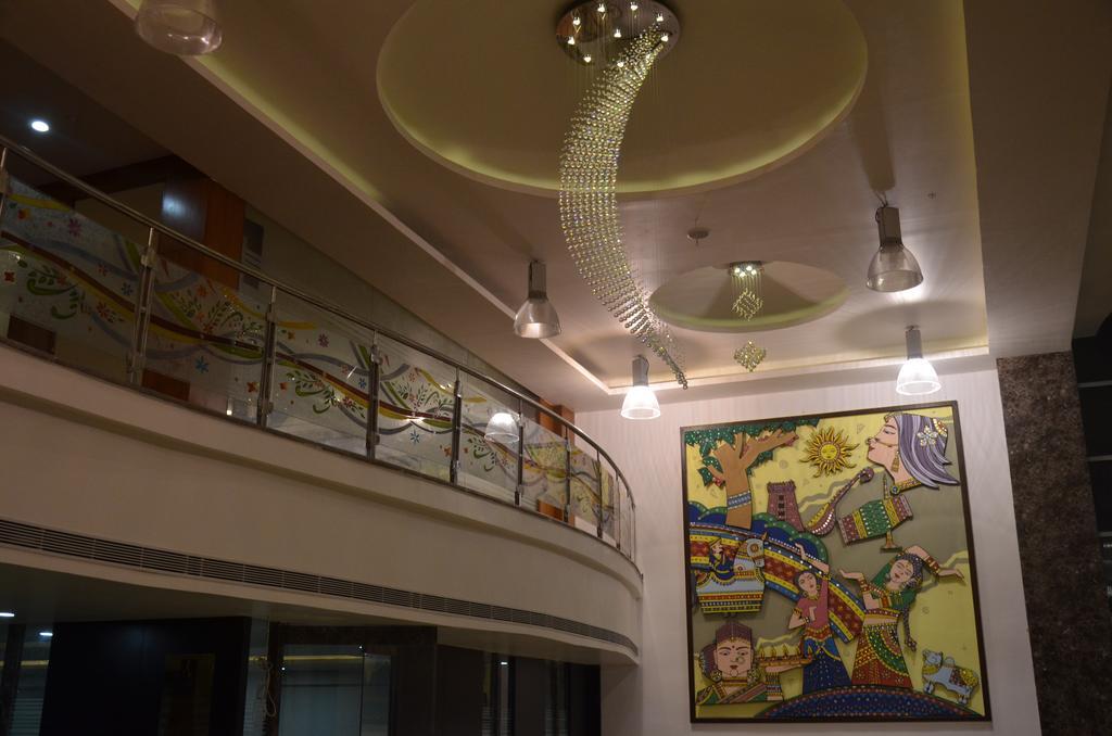 Sanu International Hotel Nāmakkal Kültér fotó